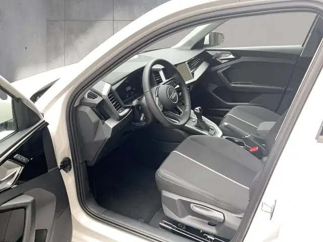 Audi A1 view 8
