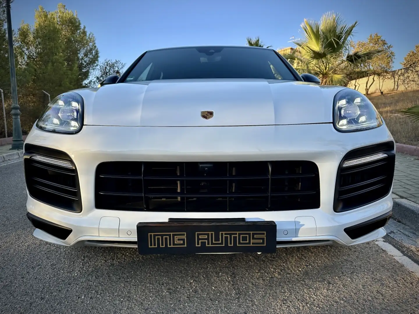 Porsche Cayenne GTS Blanc - 1