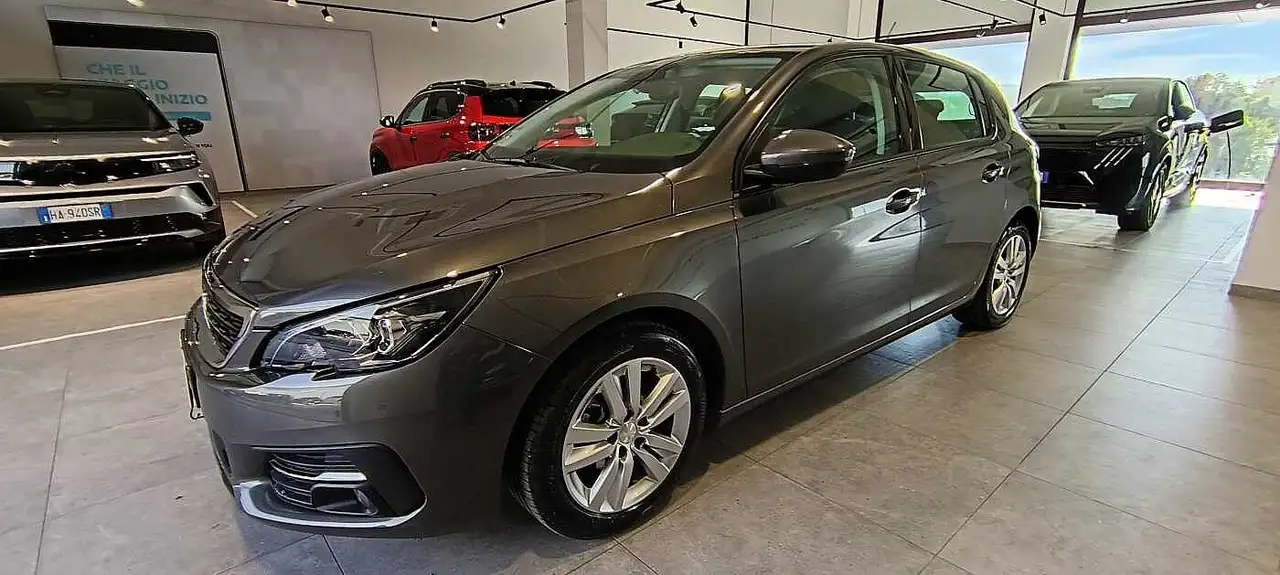 Peugeot 308