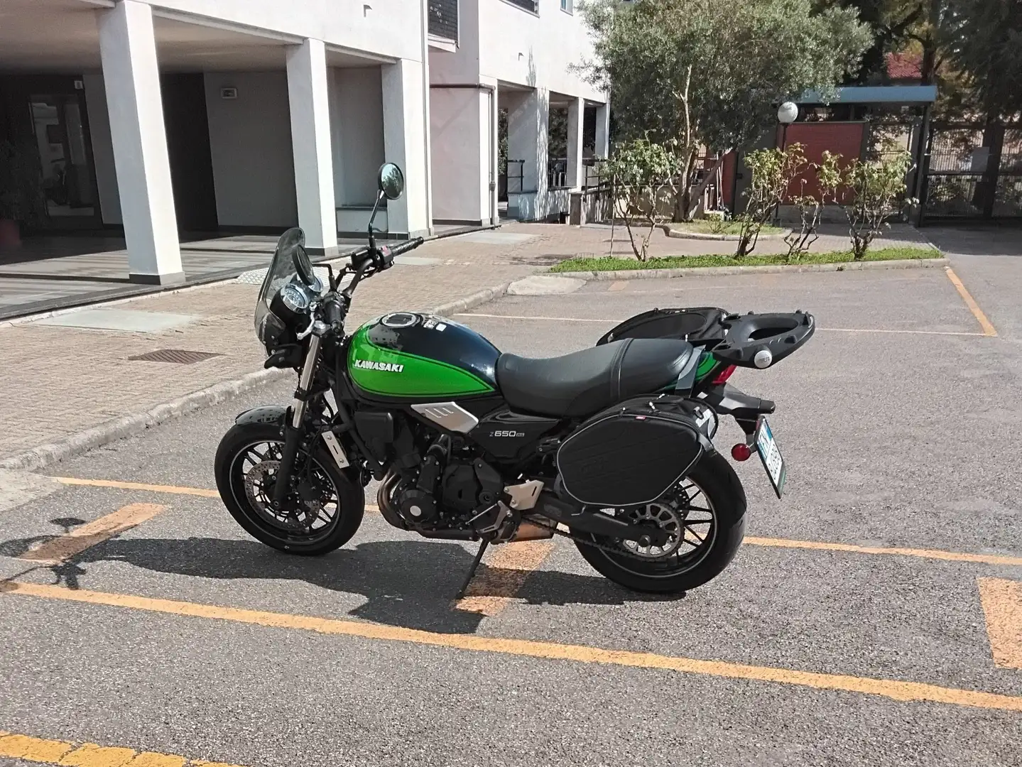 Kawasaki Z 650 RS Zöld - 2