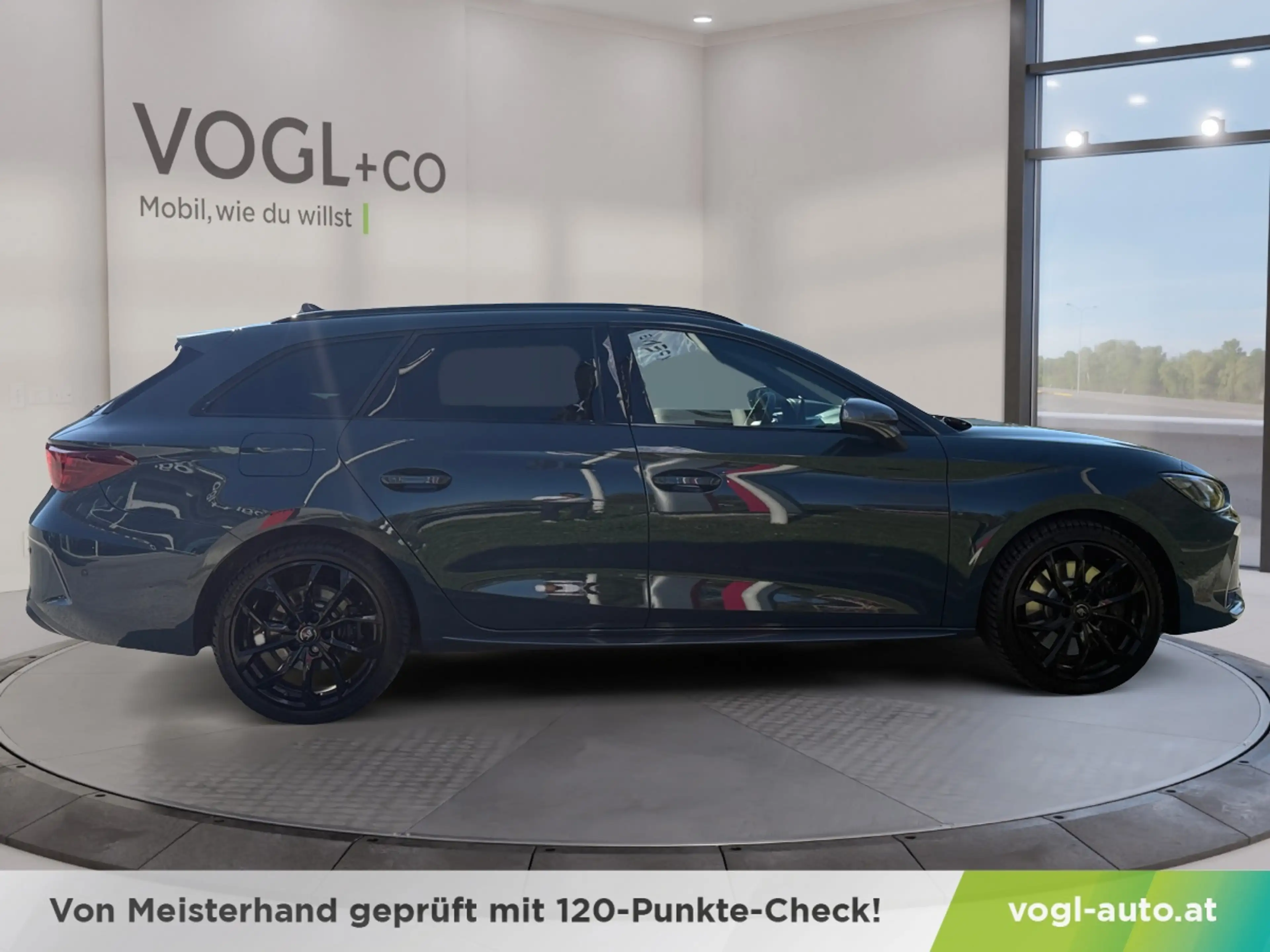 CUPRA Leon Kombi VZ 1,5 TSI eHybrid 272 DSG — photo 8