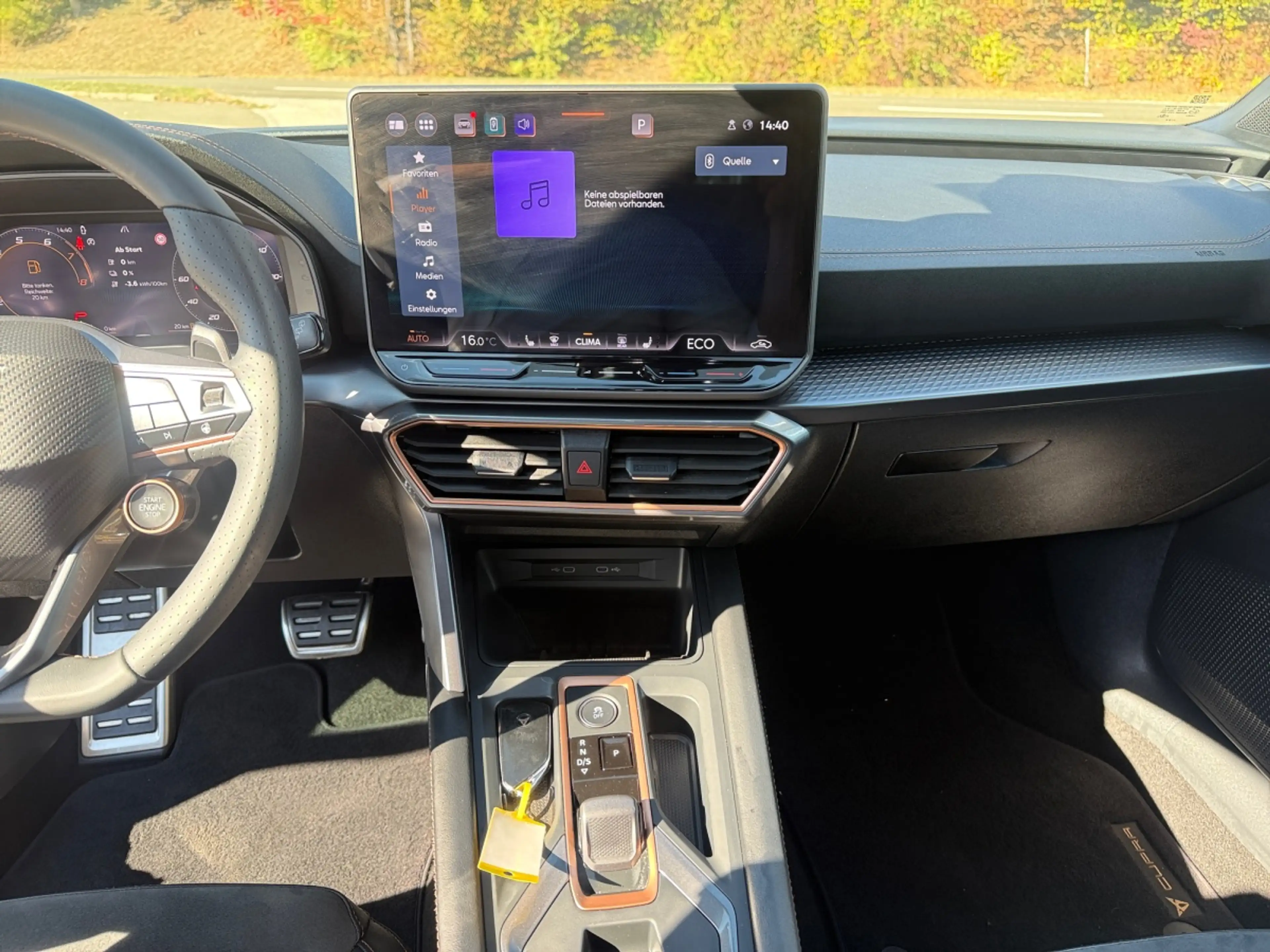 CUPRA Leon Kombi VZ 1,5 TSI eHybrid 272 DSG — photo 9