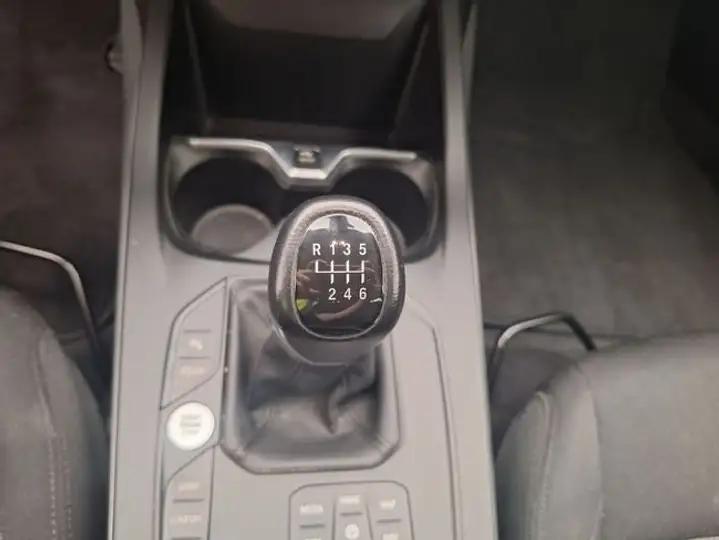 BMW Serie 1 116d (F40) 2022, foto 11