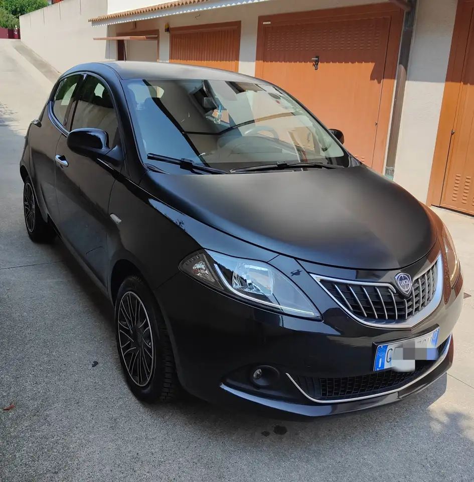 Lancia Ypsilon 2021