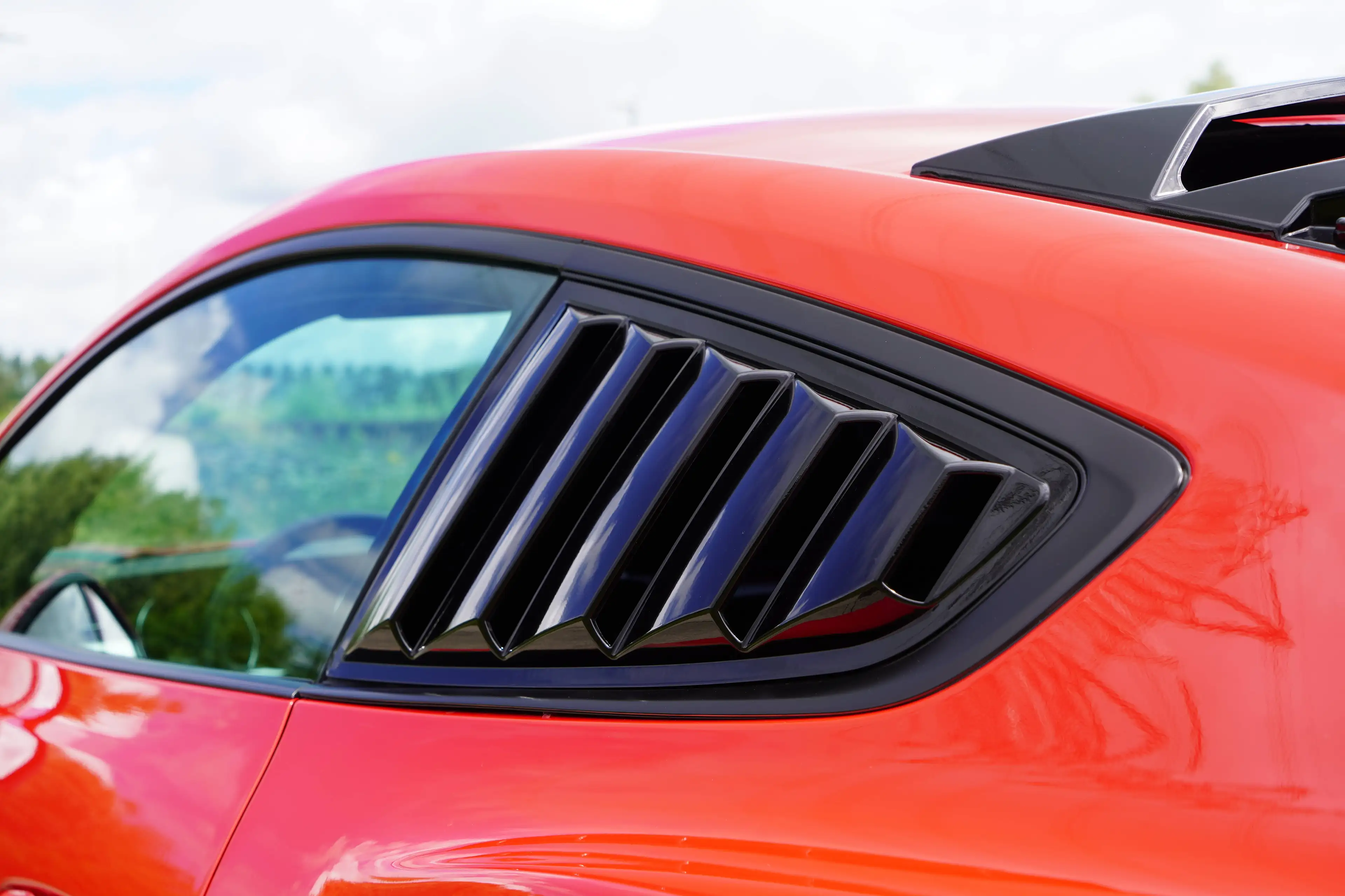 Ford Mustang 2.3 EcoBoost | Unieke Uitvoering! | Race Red | 25dkm! — photo 13