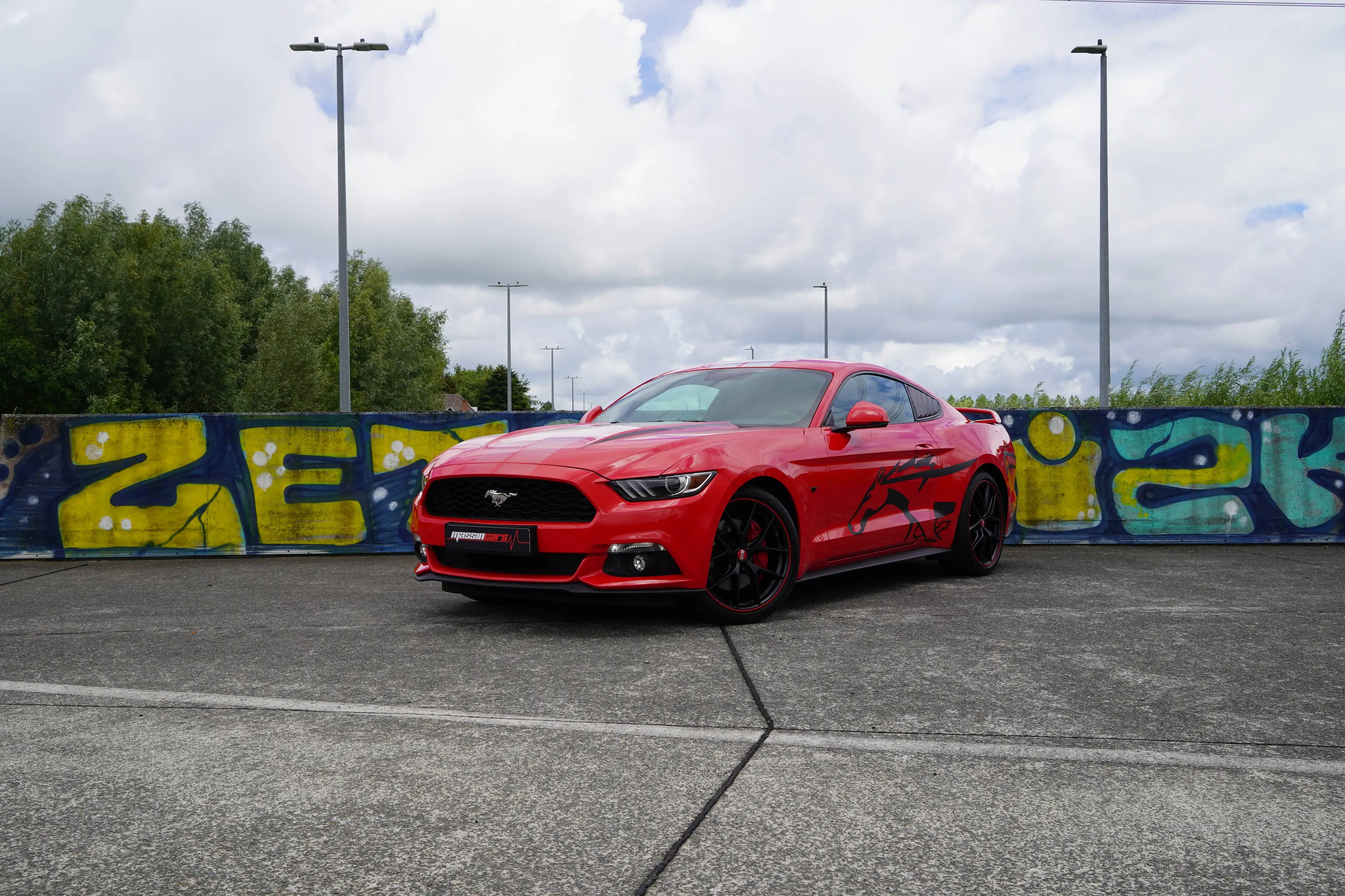 Ford Mustang 2.3 EcoBoost | Unieke Uitvoering! | Race Red | 25dkm!