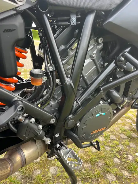 KTM 1190 ADVENTURE - foto 6