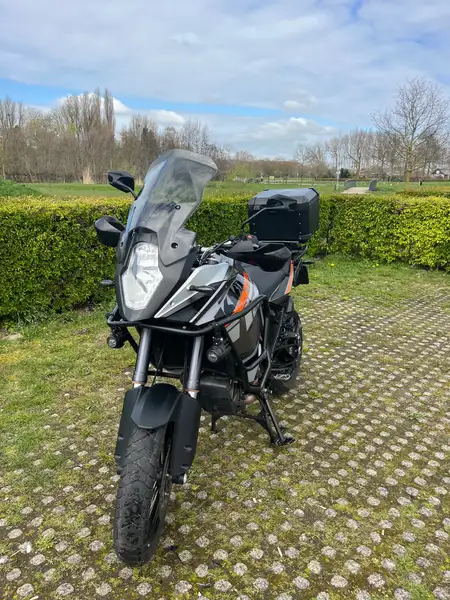 KTM 1190 ADVENTURE - foto 2