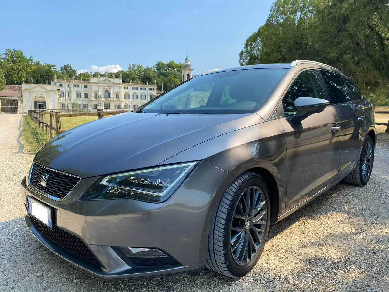 SEAT Leon