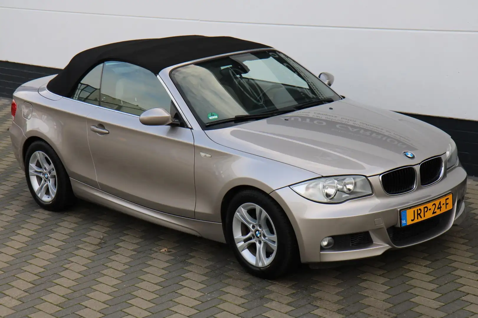 BMW 128 1-serie Cabrio 128i Automaat 234PK M-pakket Airco Beige - 2