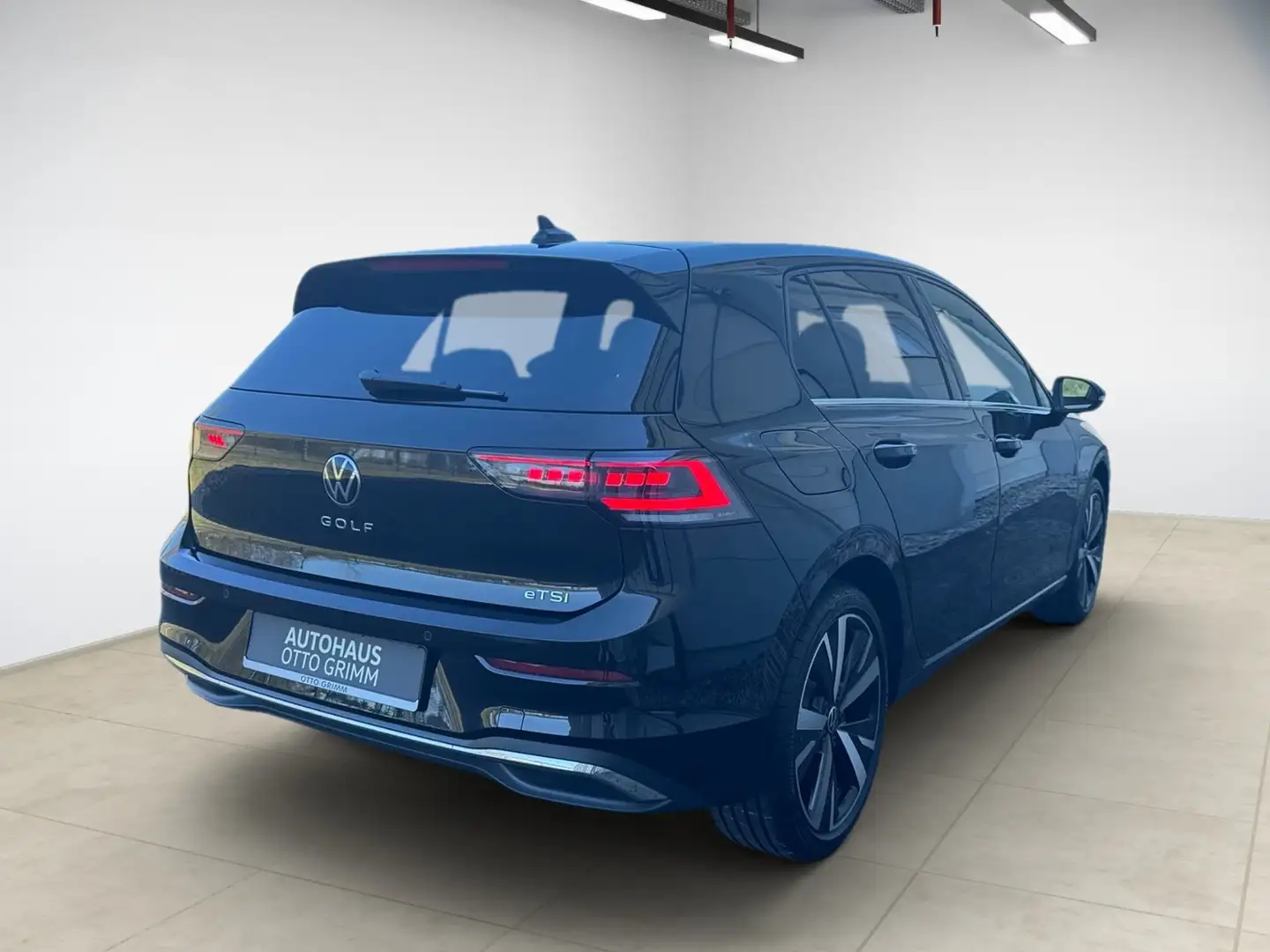 Volkswagen Golf VIII 1.5 eTSI Style DSG Matrix-LED Schwarz - 2
