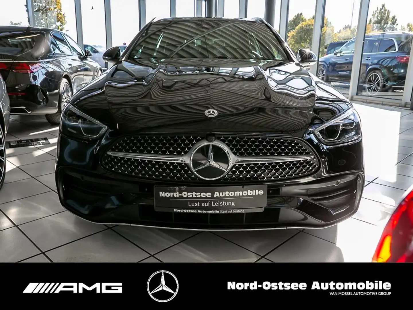 Mercedes-Benz C 220 T d AMG AMBIENTE NAVI KAMERA KEYLESS Schwarz - 2