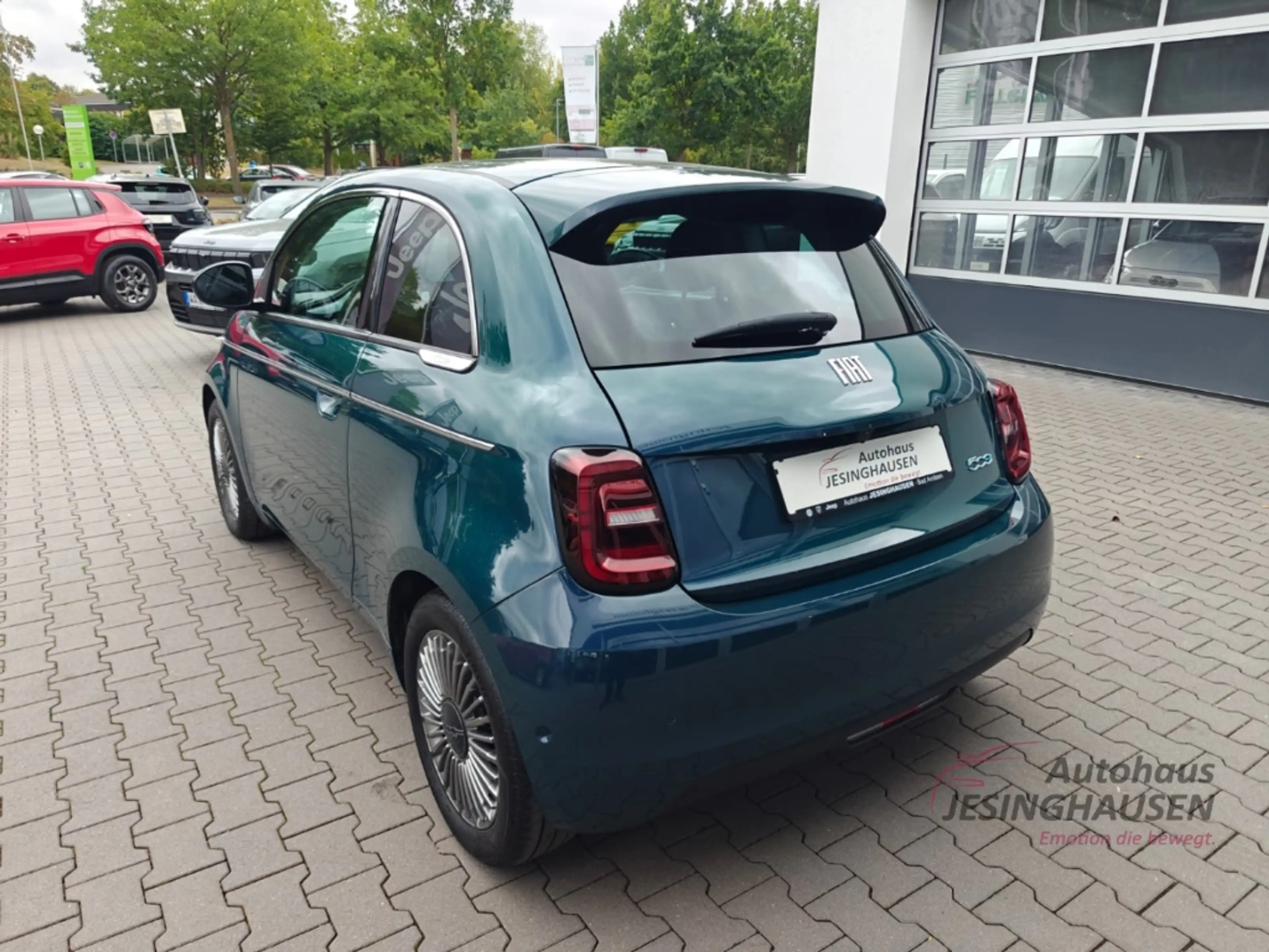 Fiat 500e Komfortpacket +SHZ +Klimaautom +Apple CarPlay+Andr — photo 9