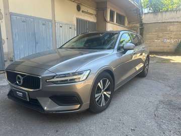 XC40 2.0 d3 Momentum awd geartronic my20