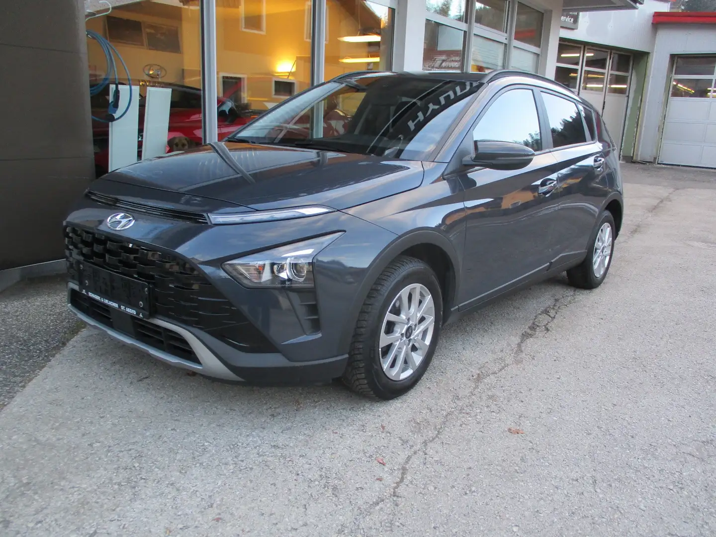 Hyundai BAYON i-Line Plus 1,0 T-GDi Grau - 1
