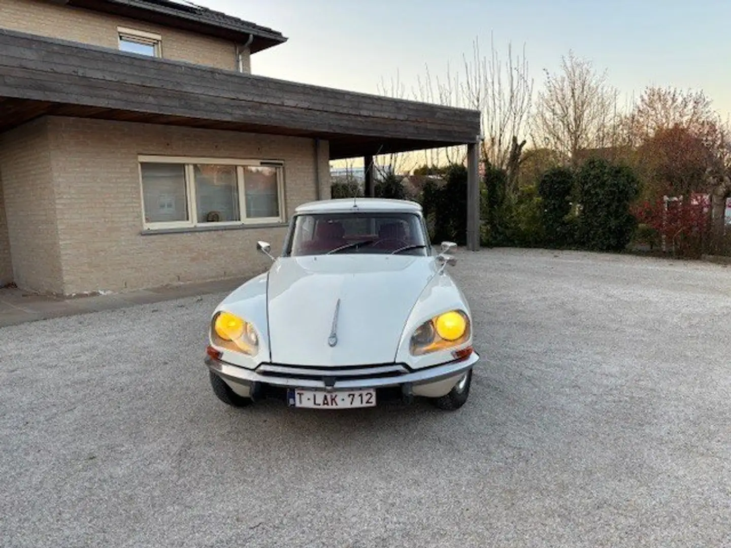 Citroen DS ds 19 Blanc - 2