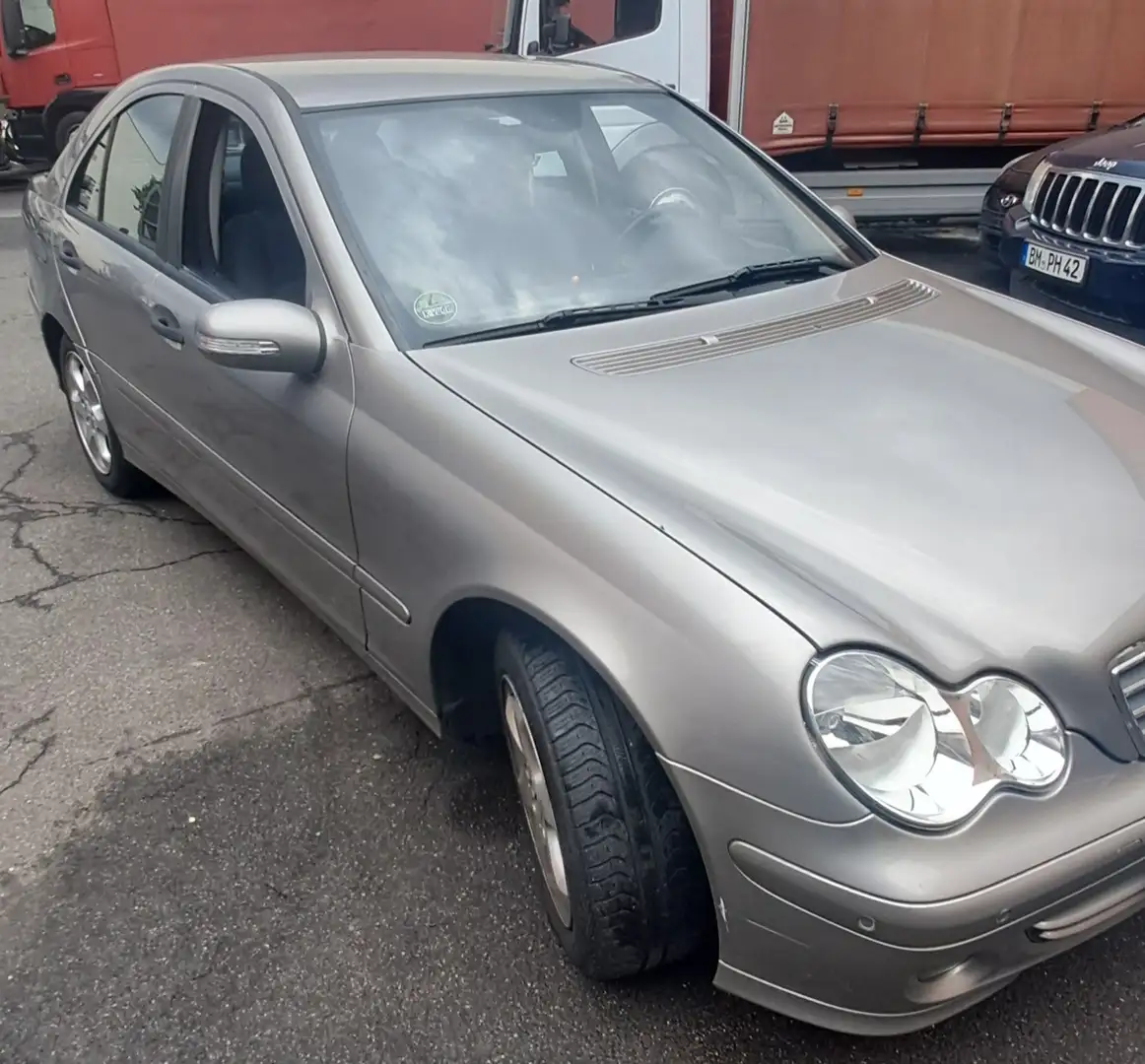 Mercedes-Benz C 280 4Matic Automatik Classic - 2