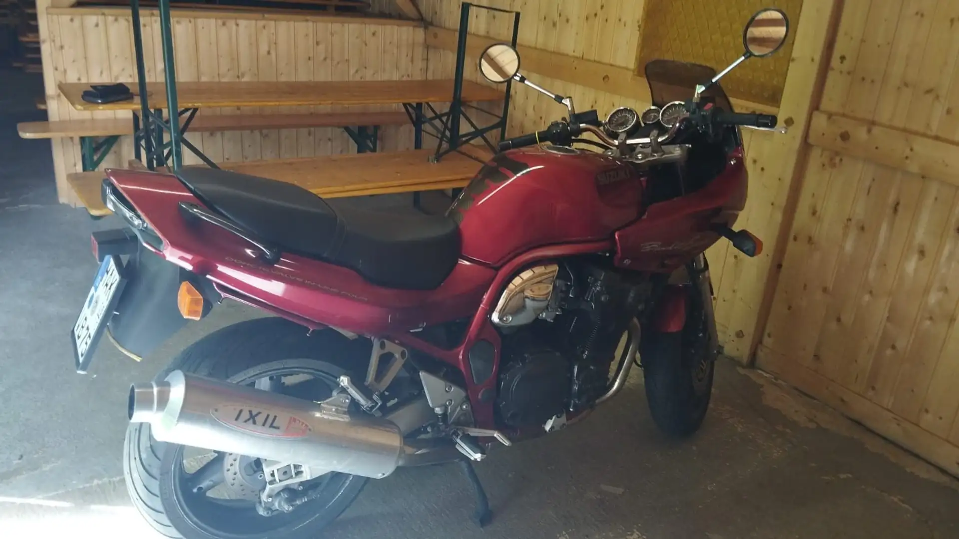 Suzuki Bandit 1200 Red - 2