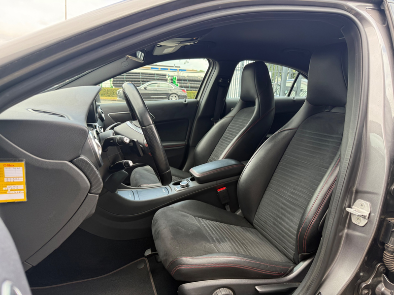 Mercedes-Benz A 180 Ambition | AMG PAKKET. — photo 11