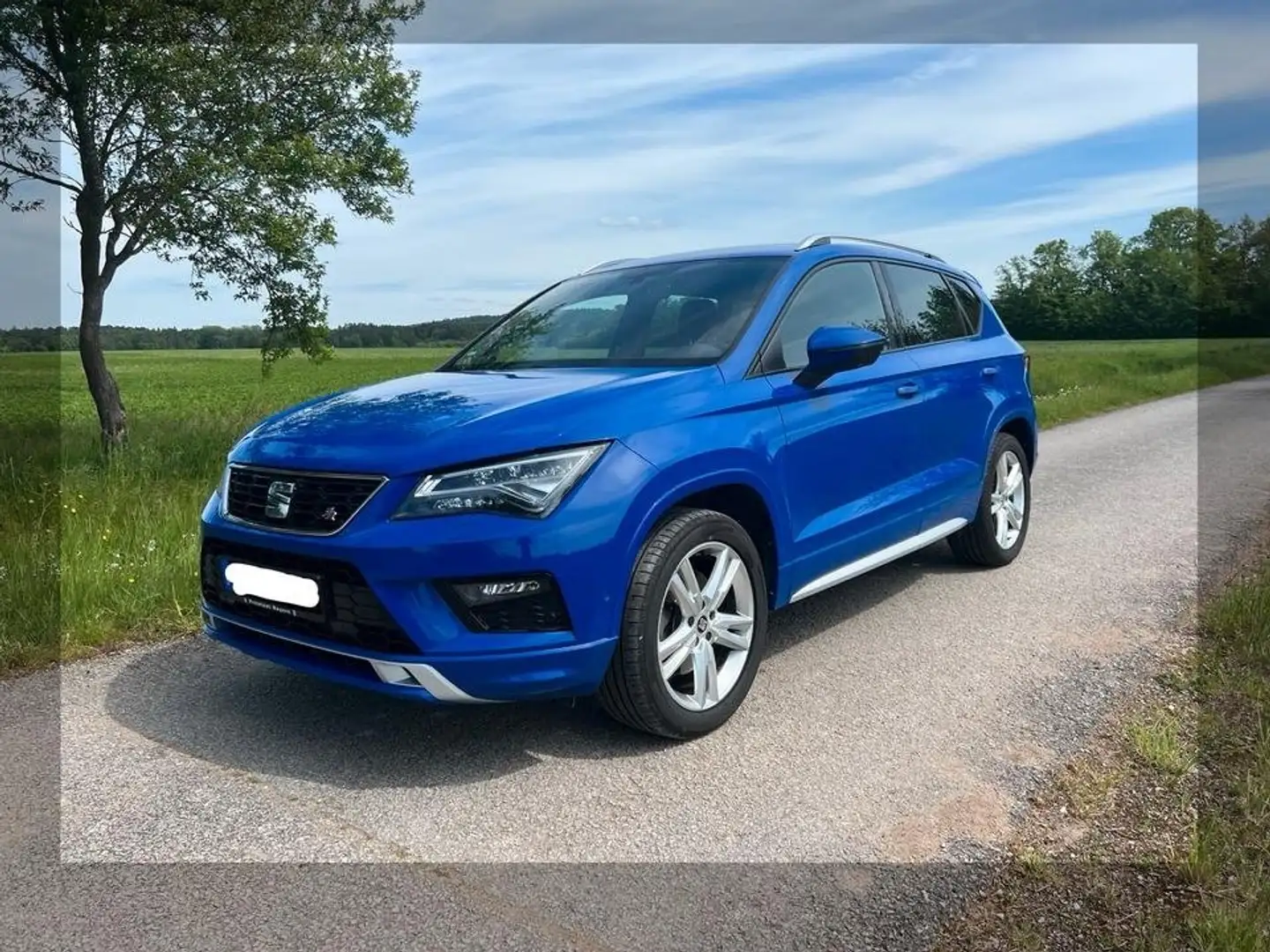 SEAT Ateca 2.0 TDI 4Drive DSG FR Kamera Led Alcantara Navi Blau - 1