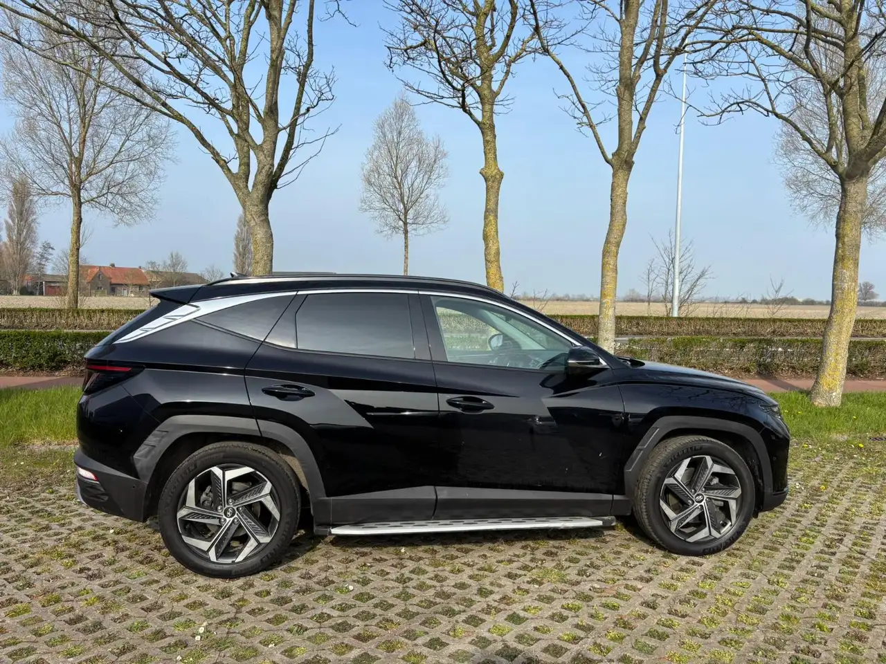 Hyundai TUCSON HEV 1.6 T-GDi A/T SHINE SENSATION 230 A6 4WD 10