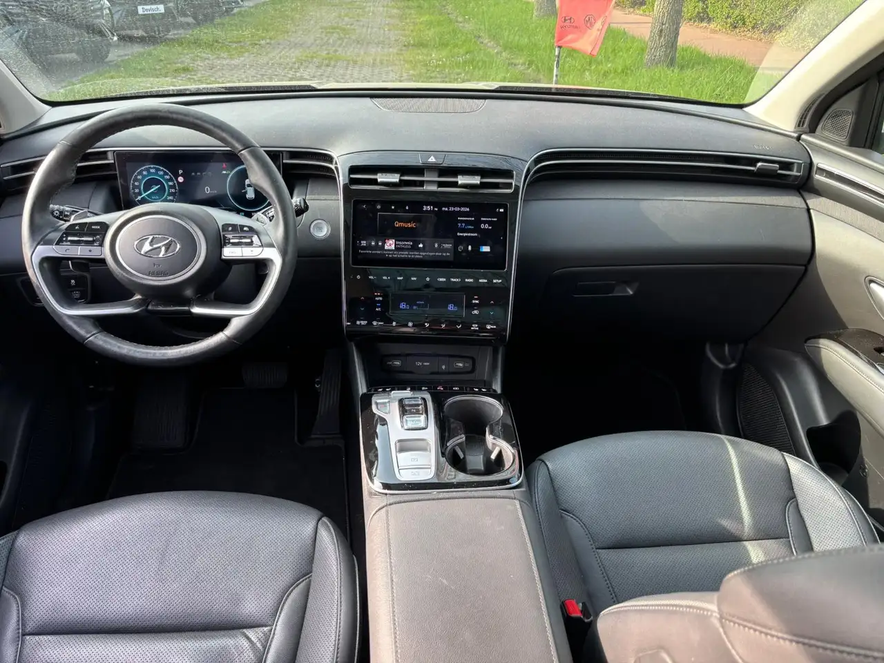 Hyundai TUCSON HEV 1.6 T-GDi A/T SHINE SENSATION 230 A6 4WD 11
