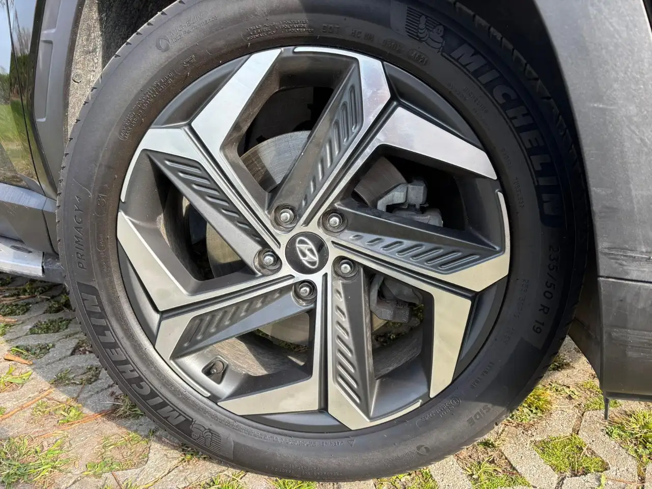 Hyundai TUCSON HEV 1.6 T-GDi A/T SHINE SENSATION 230 A6 4WD 24