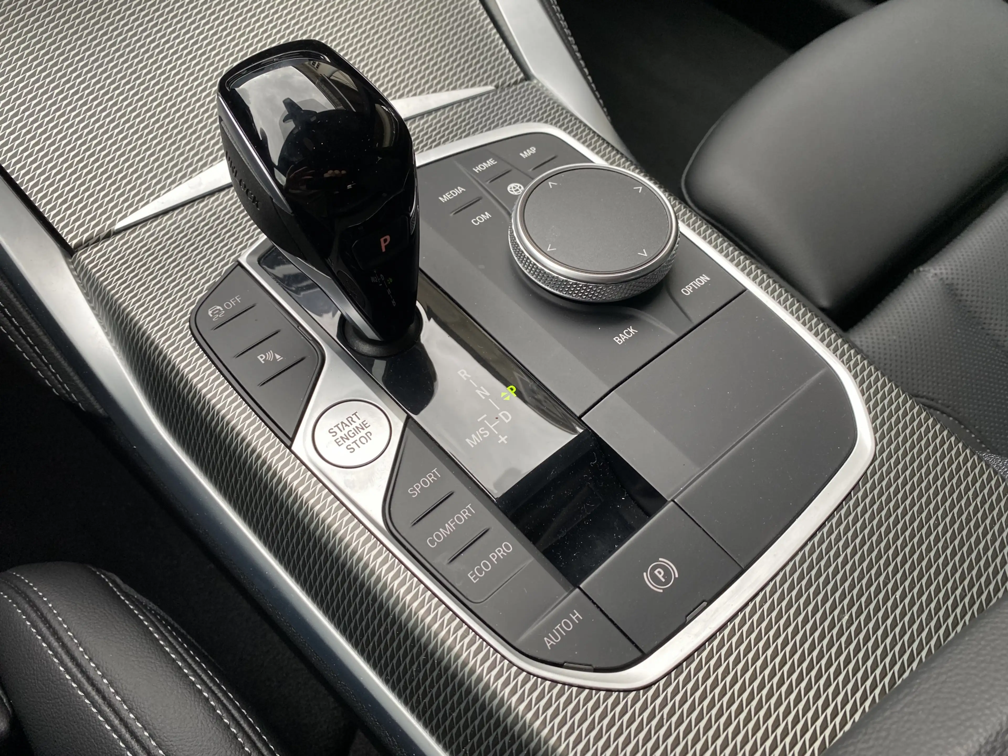 BMW 420 xDrive M-Sport — photo 10