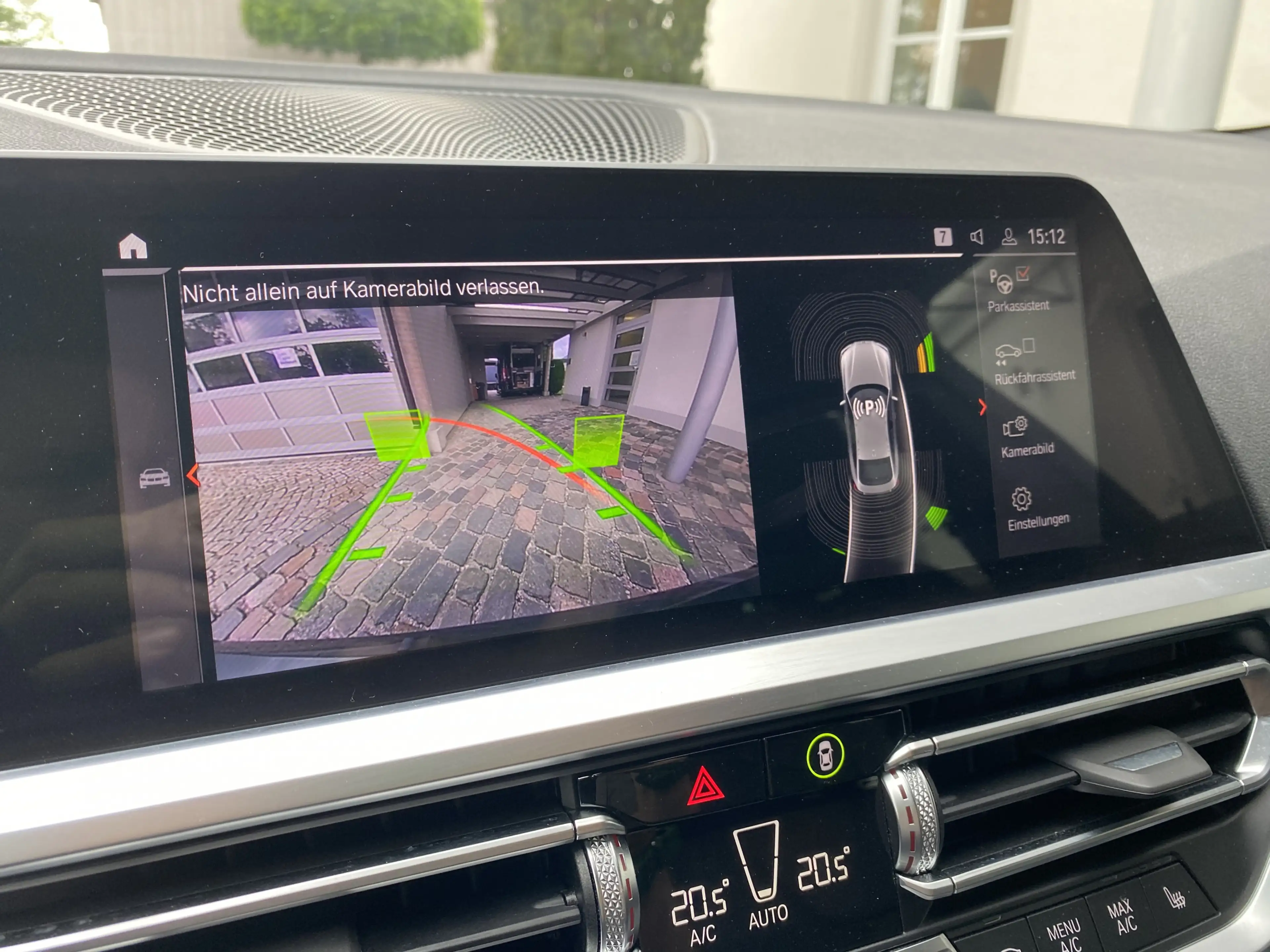 BMW 420 xDrive M-Sport — photo 12