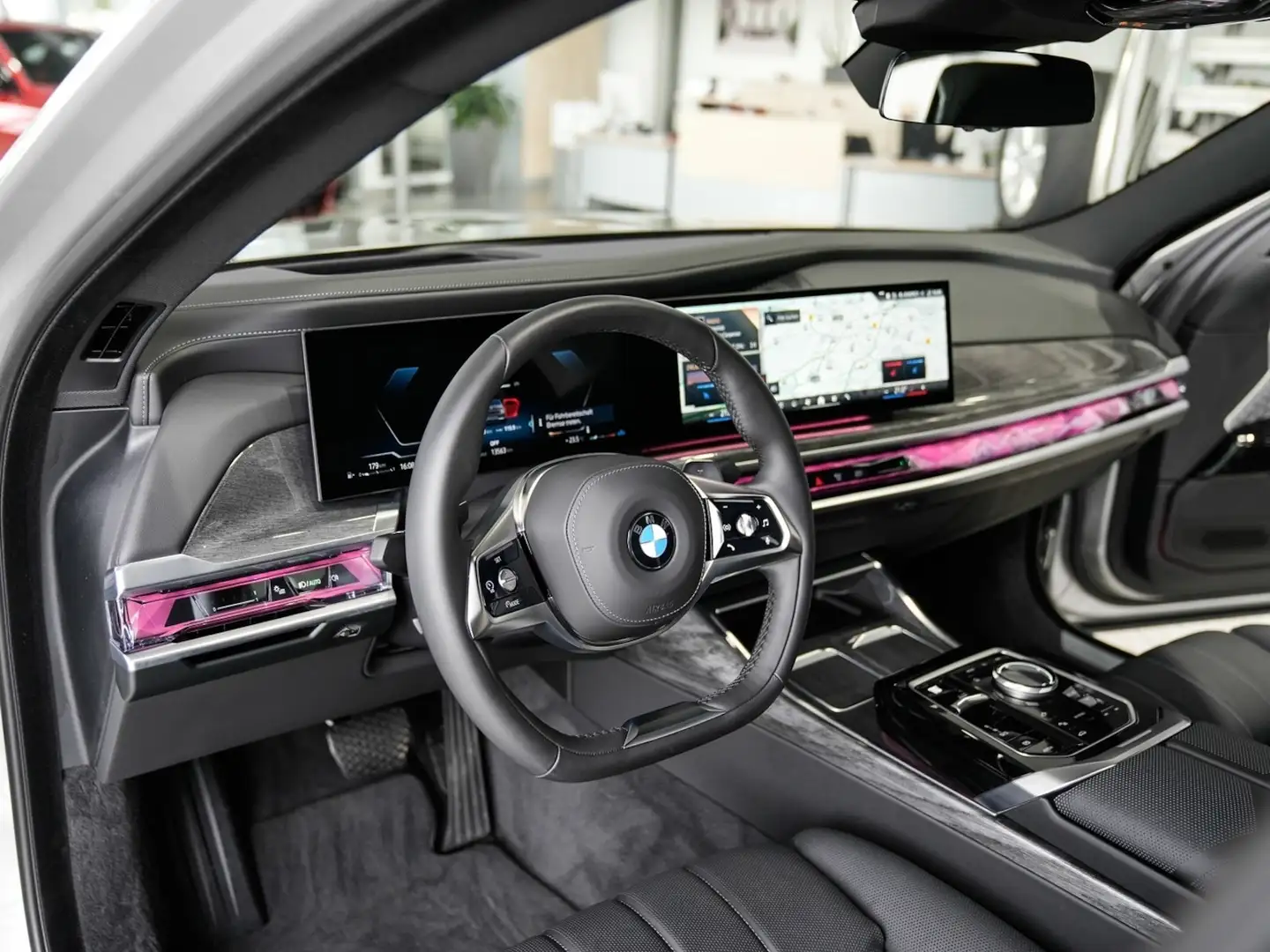 BMW 740 740d xDrive B&W Belüftung Autobahnass. Massage Argent - 2