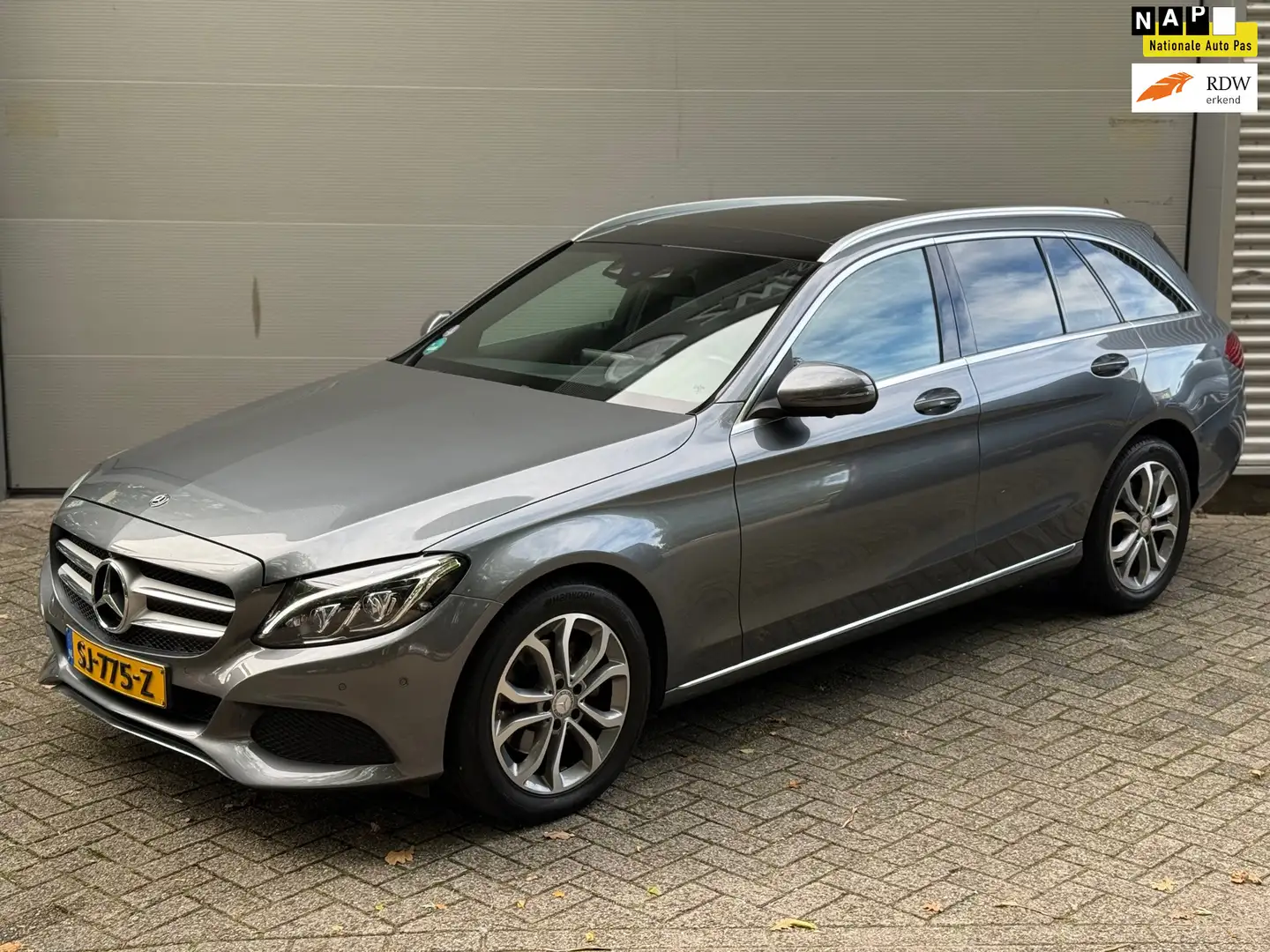 Mercedes-Benz C 200 Estate Premium Plus l Burmester l Pano l Memory l Gris - 1