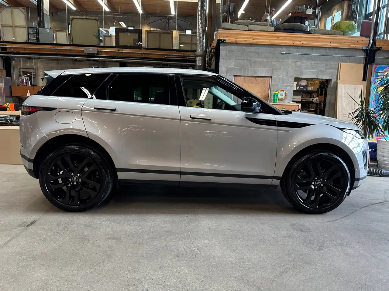 Land Rover Range Rover Evoque снимка Land Rover Range Rover Evoque