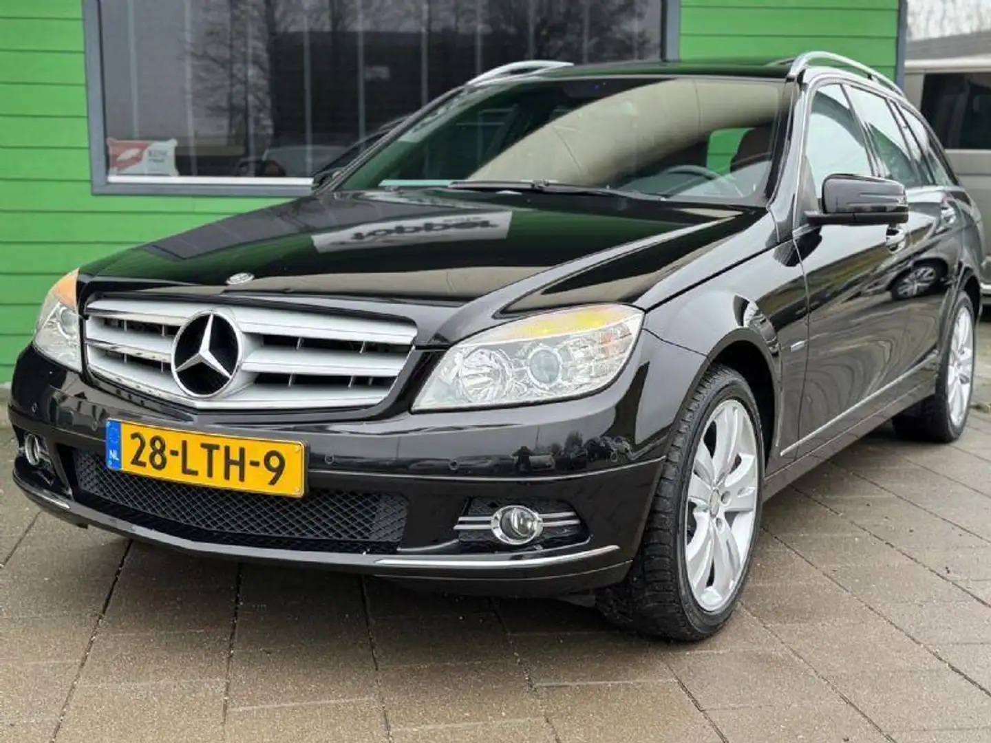Mercedes-Benz C 180 Estate K BlueEFFICIENCY Business Class Чёрный - 2