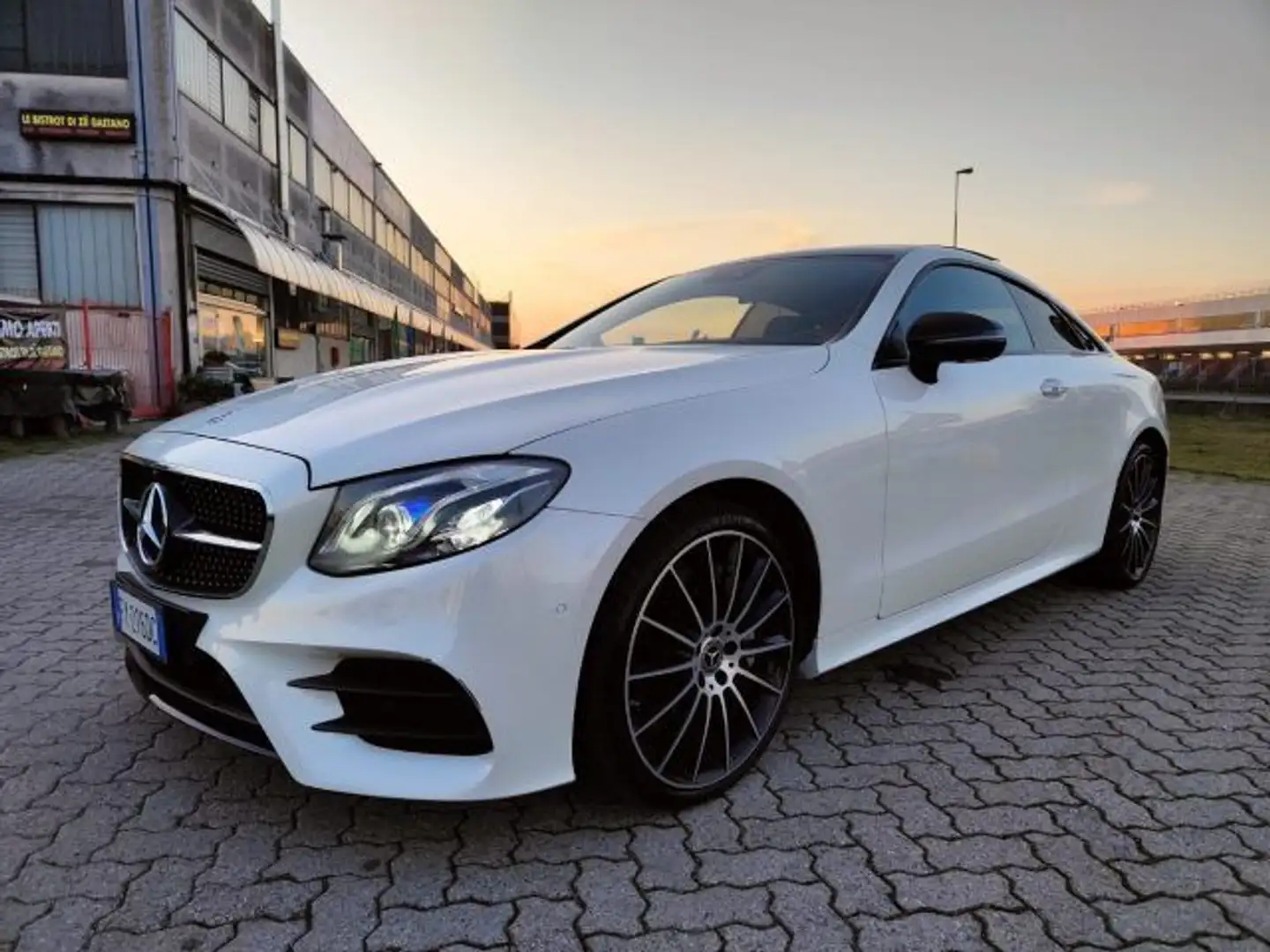 Mercedes-Benz E 450 4Matic Premium AMG Tetto Pelle 5.000km REALI PROMO Blanc - 1
