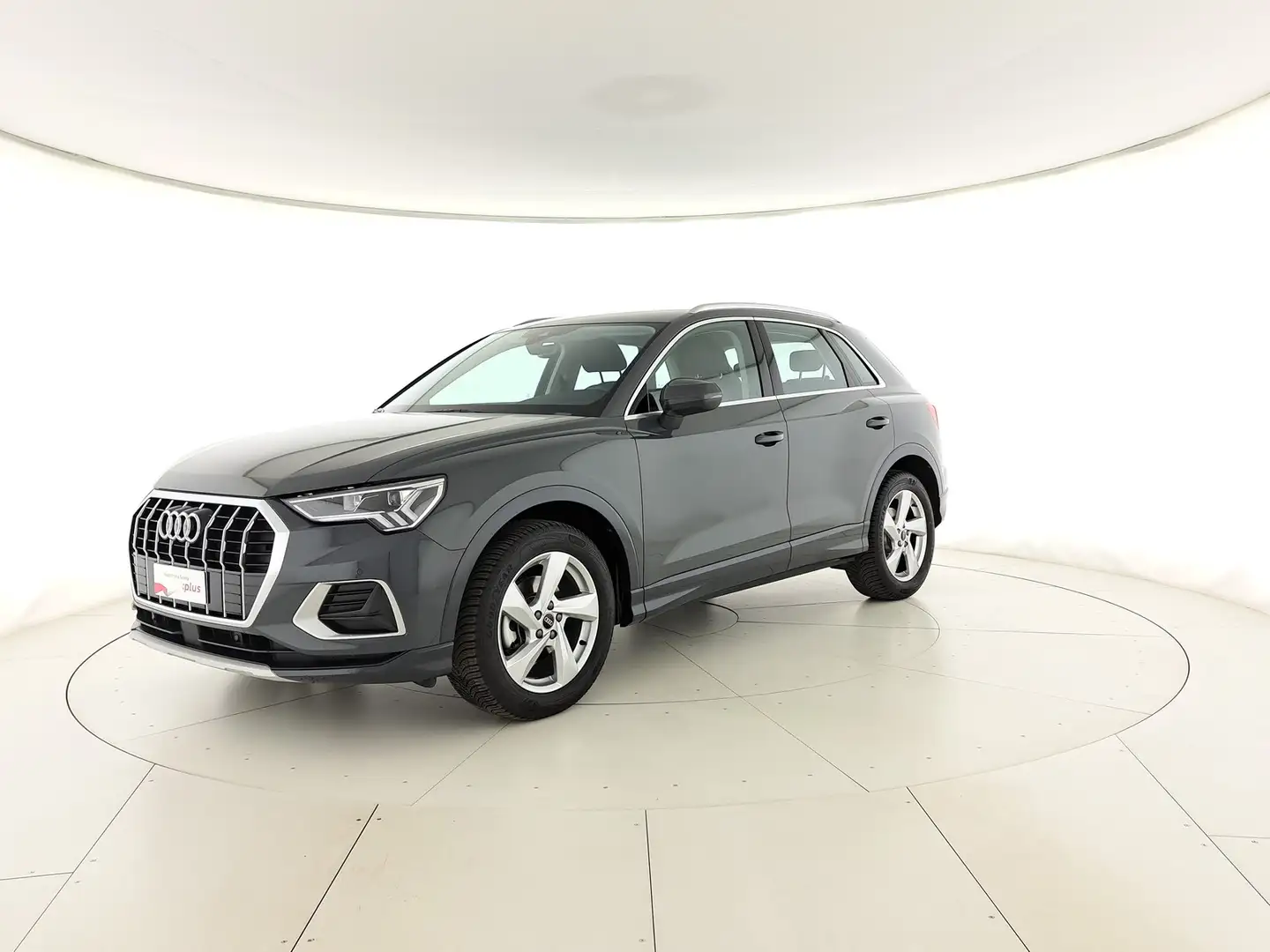 Audi Q3 35 2.0 tdi business advanced s-tronic Gris - 1
