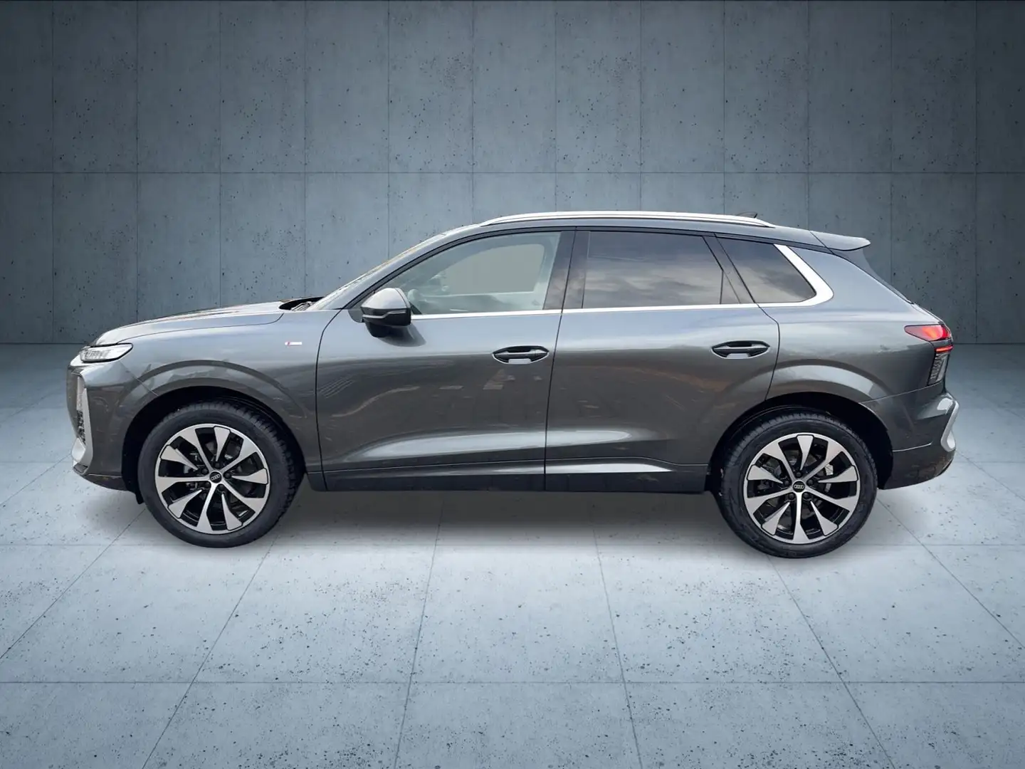 Audi Q3 S line TFSI Pano/LED+/Nav/sound/ACC/ASI/19" Gris - 2