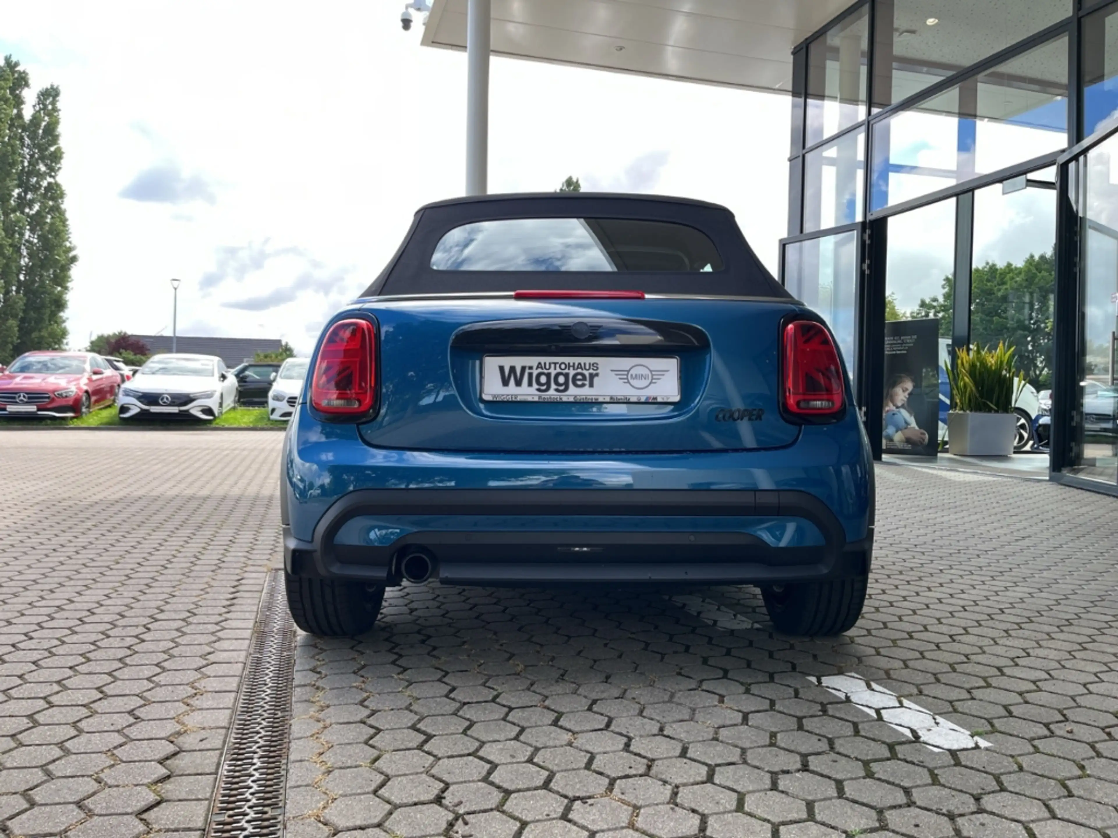 MINI Cooper Cabrio Yours Trim/HarmanKardon/LED/Leder — photo 14