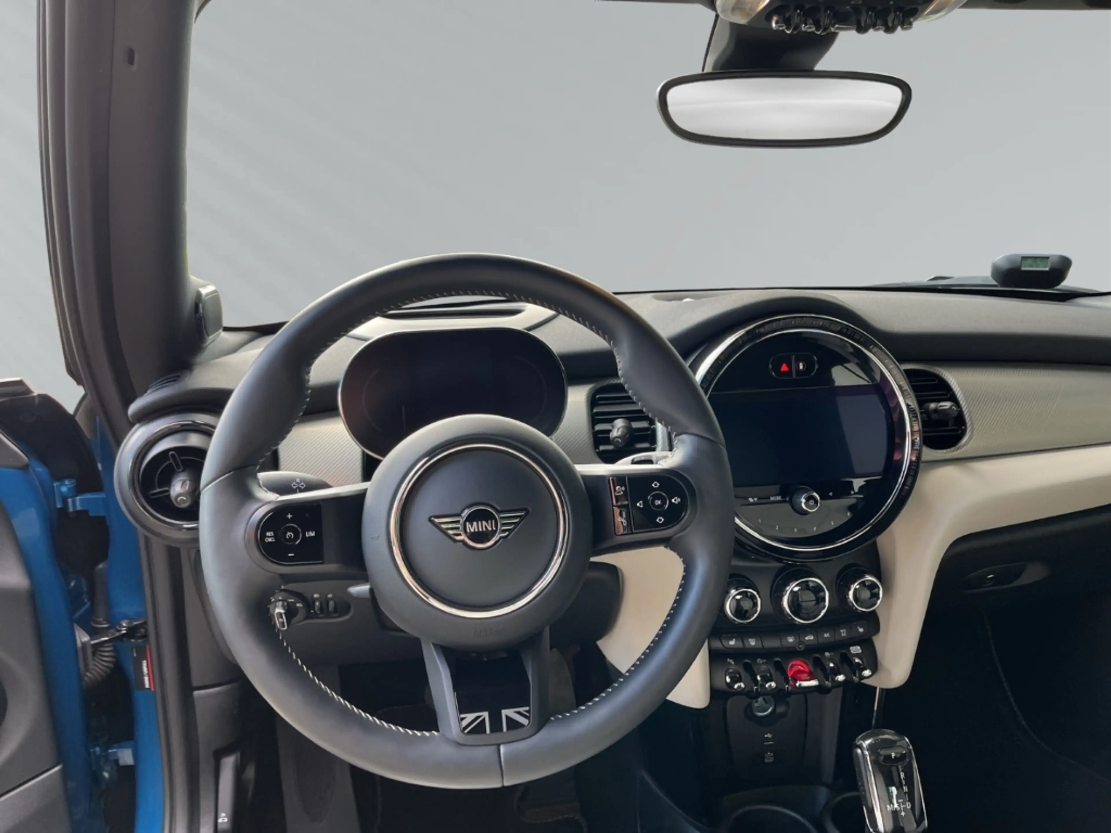 MINI Cooper Cabrio Yours Trim/HarmanKardon/LED/Leder — photo 5