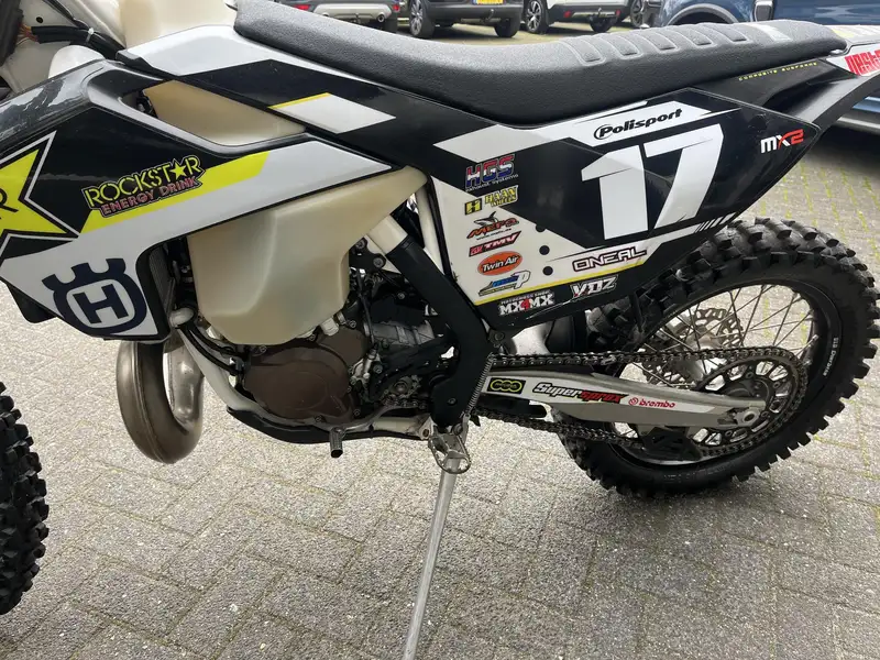 Husqvarna TE 250 - foto 5