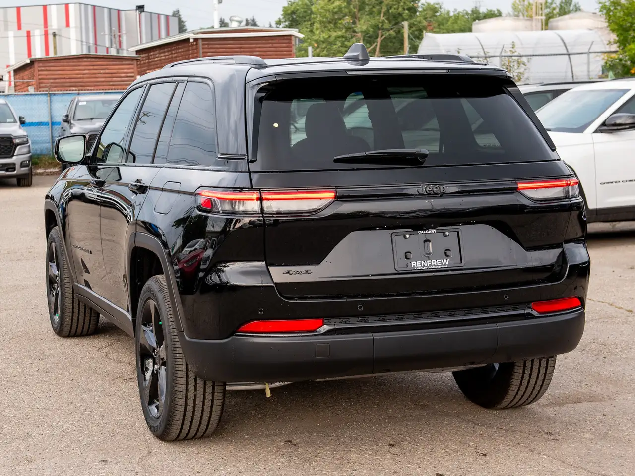 Jeep Grand Cherokee снимка Jeep Grand Cherokee