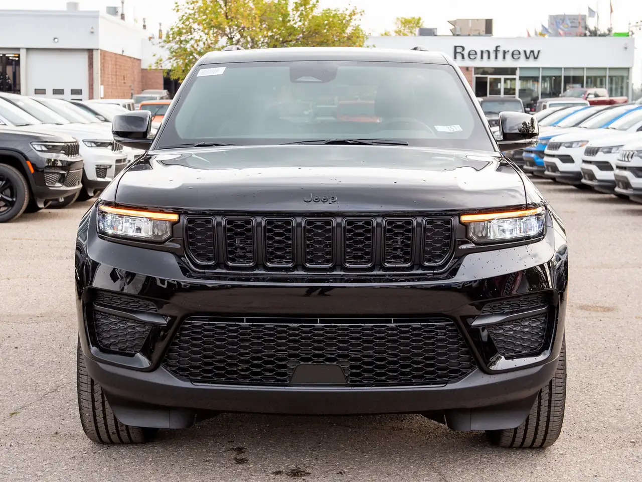 Jeep Grand Cherokee снимка Jeep Grand Cherokee