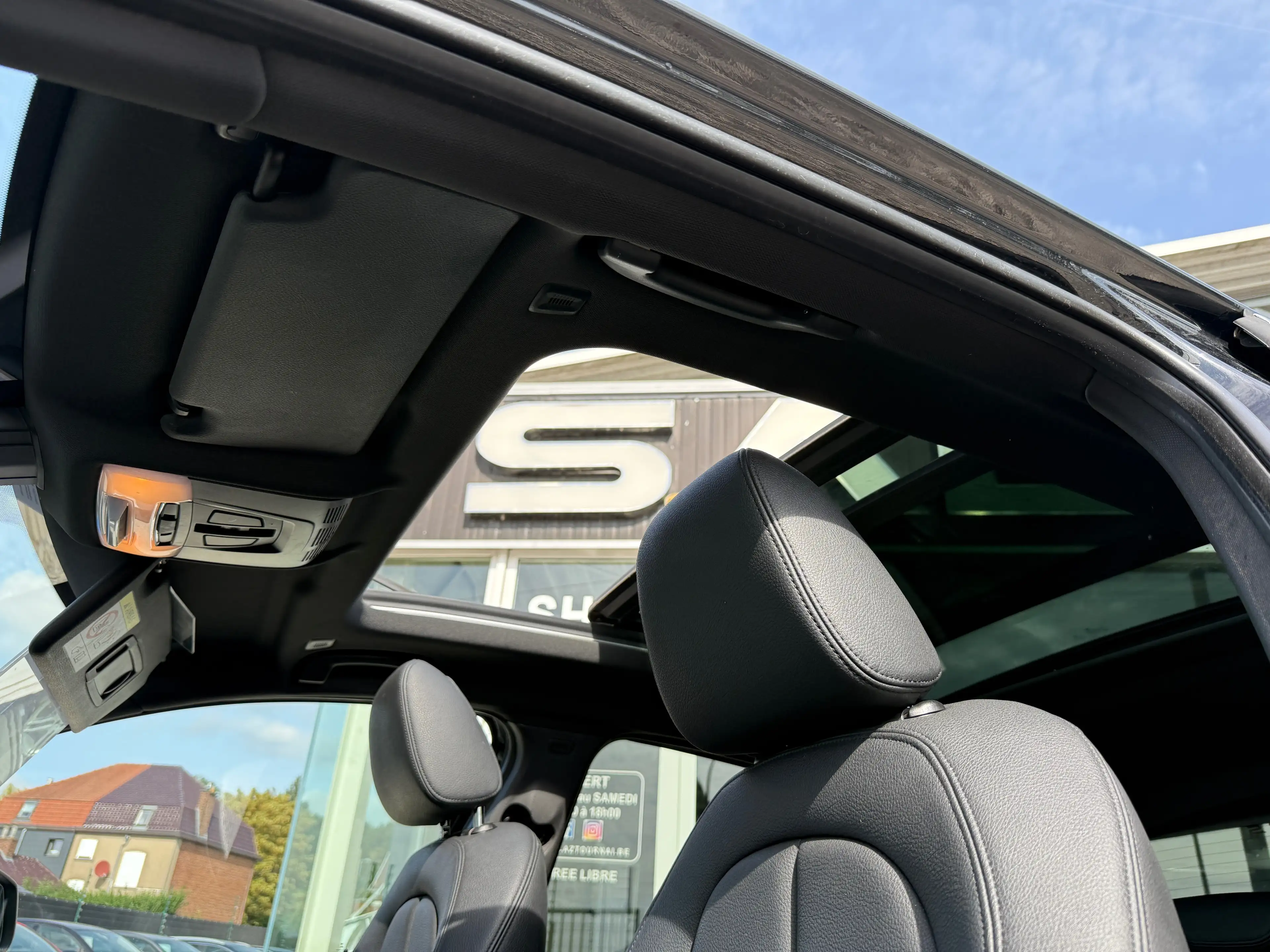 BMW 216 Active Tourer 216 d / NAVI / CLIM / LIMITEUR / GARANTIE — photo 10