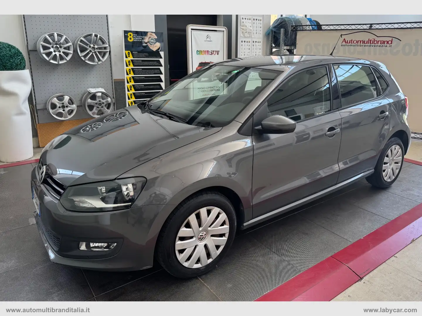 Volkswagen Polo 1.2 TDI 5p. Comfortline Сірий - 1