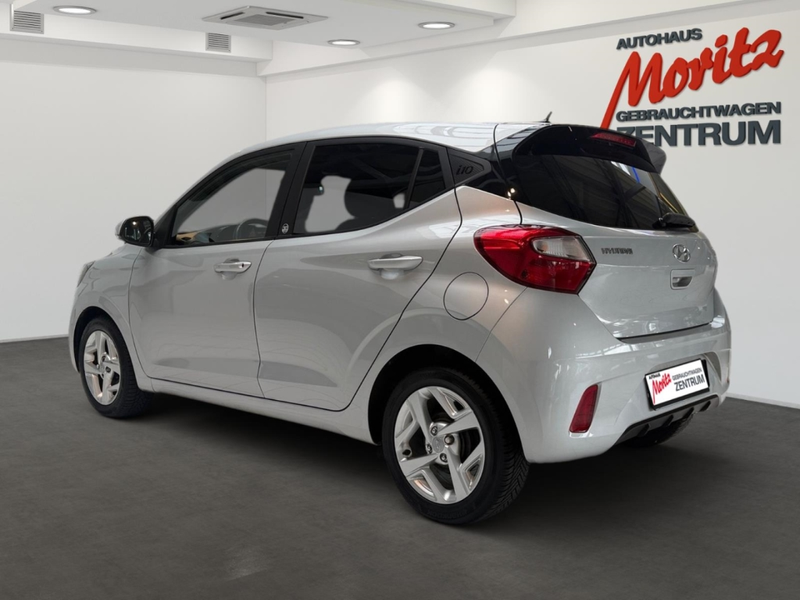 Hyundai i10 1.0 Edition 30 *ALLWETTER*SHZ*LKR-HZ*UVM!* — photo 4