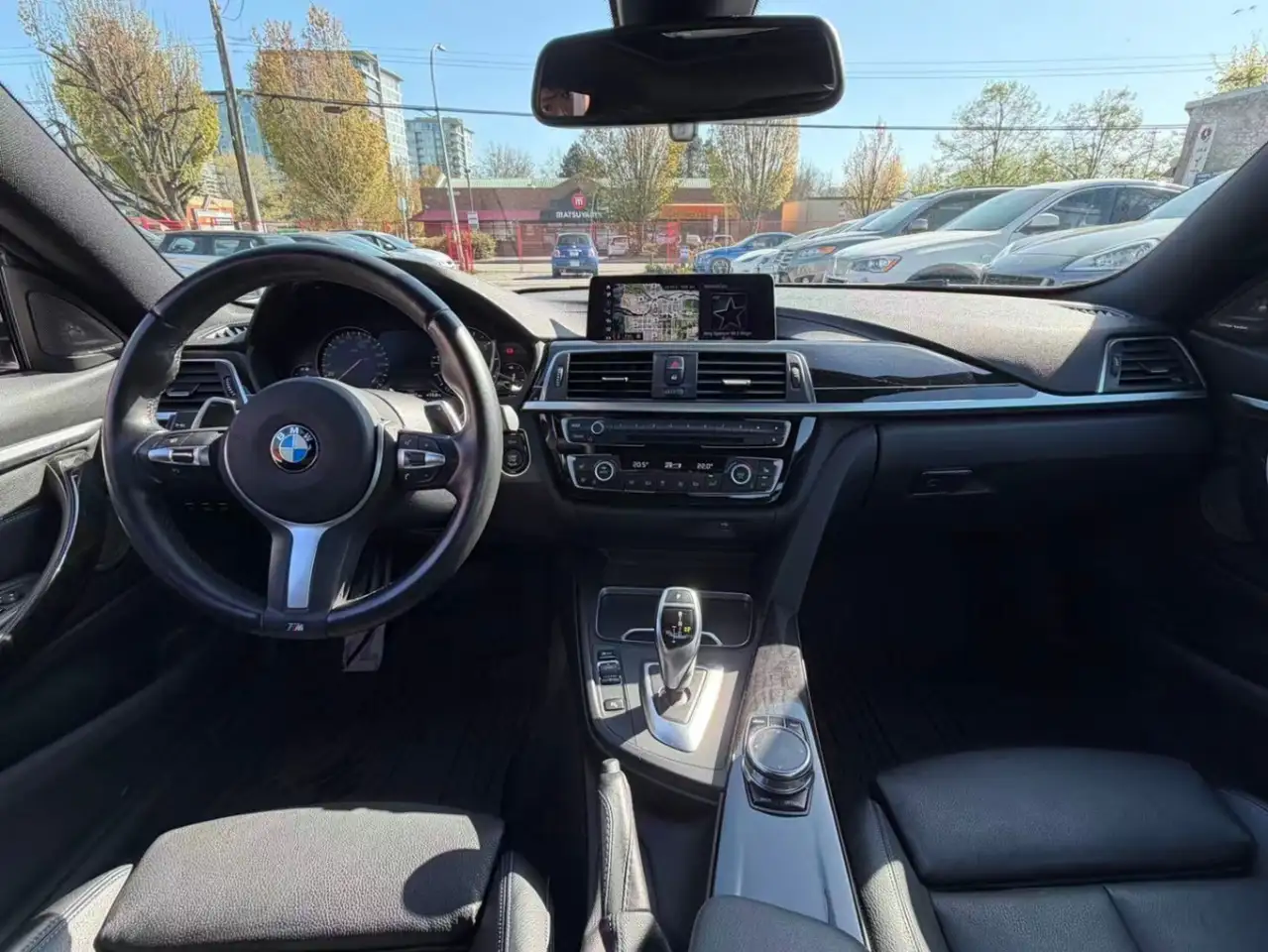 BMW 4 Series снимка BMW 4 Series