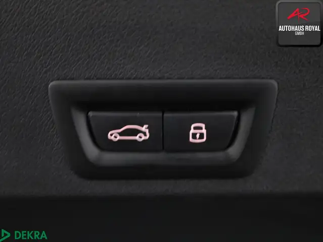 BMW XM view 22