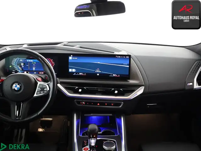 BMW XM view 9