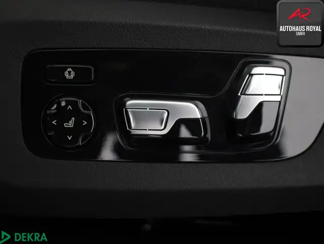 BMW XM view 23