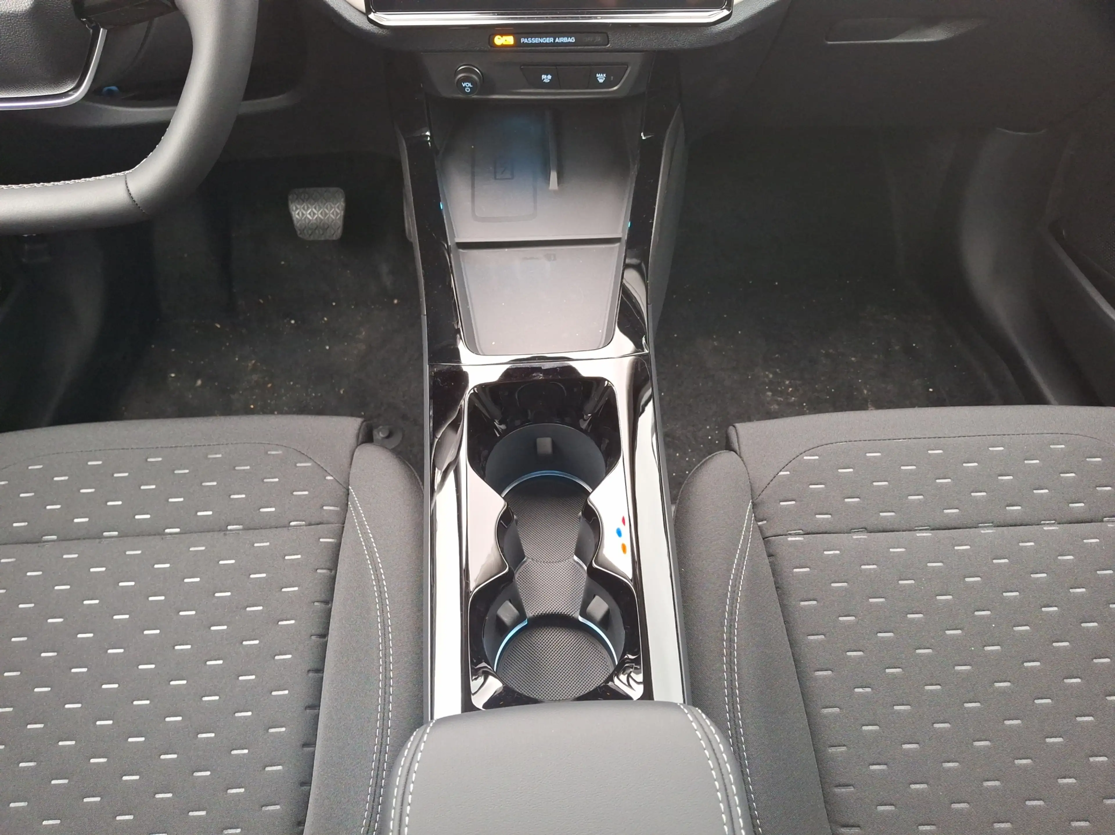 Ford Puma Gen-E Premium 44 kWh | Achteruitrijcamera | Airco (autom — photo 12