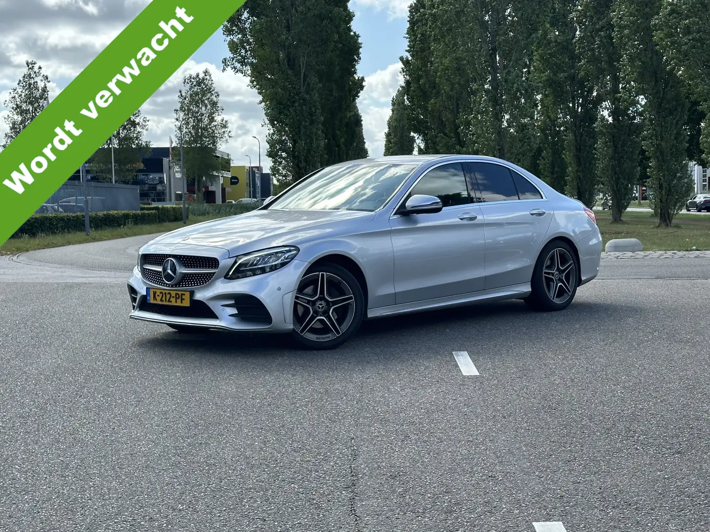 Mercedes-Benz C 180 Business Solution AMG I Camera I Stoelverwarming I Grijs - 1